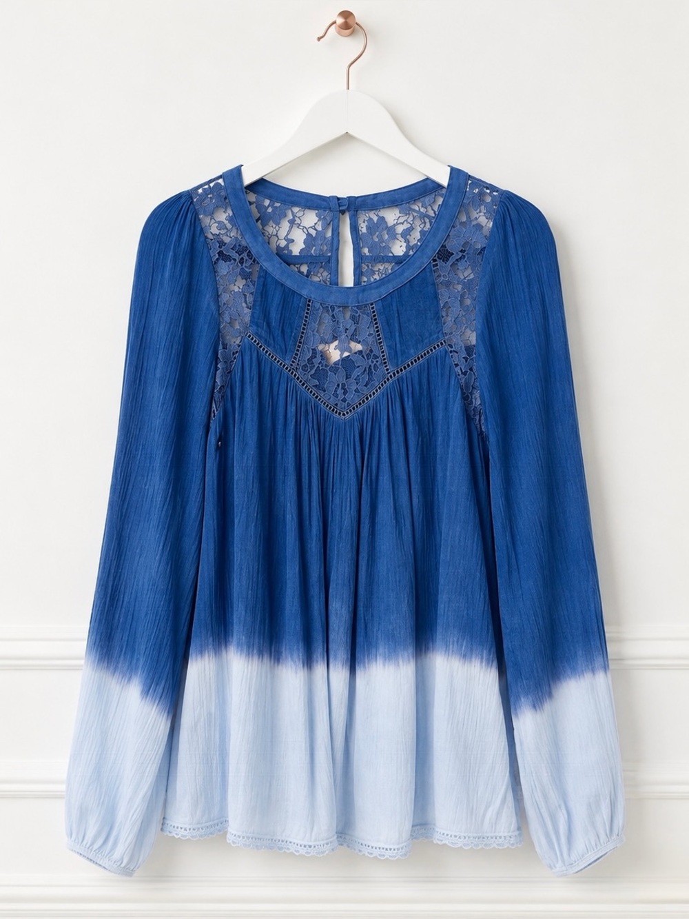 NWT Altar'd State Womens Small Blue Ombre Boho Lace Romantic Peasant Top Tunic